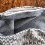 Gap Fit Grey & White Herringbone 7/8 Leggings Photo 7