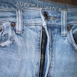 American Eagle  Light Blue Denim Wash Women’s Jeans Size 8 Photo 7
