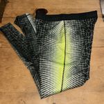 Nike  Pro Leggings Womens Neon Green/Gray/Black Abstract Ankle Stretch Size Large Photo 4