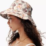 Aritzia  WILFRED MEMORY BUCKET HAT FLORAL Photo 0