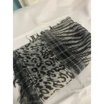 Women's Animal Print Oversized White & BLACK Scarf Photo 3