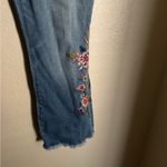 Johnny Was  Havasu Embroidered Cropped‎ Baby Boot Jeans Size 29 Photo 3