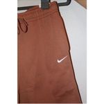 Nike Essential high Waisted Shorts Photo 2