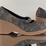 Skechers Y2K Brown Faux Suede Floral Embroidered Cottagecore Mary Jane Wedges Photo 2