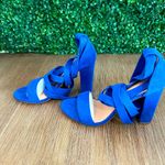 Bold Blue Lace Photo 4