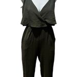 Women's Green V Photo 1