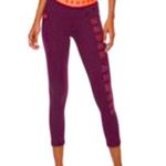 Under Armour NWT Favorite Midrise Graphic Capri Leggings, Large Photo 1