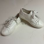 Sam & Libby  Dina Sneakers Size 6 white leather Photo 4