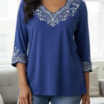 Quacker Factory  Blue Floral Embroidered Rhinestone 3/4 Sleeve Knit Top Size XL Photo 0