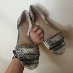 Tory Burch  Savannah Flat Sandals Snakeskin Open Toe Womens 7 Photo 1