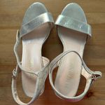 Dream Paris Gold Heels  Photo 0