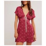 Free People NWT  Everyones Favorite Mini Dress Red Floral V Neck Tie Boho‎ Size S Photo 3