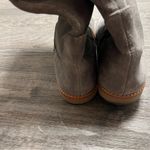 MICHAEL Michael Kors Women's Kenton Flat Boot grey Suede pull up boots, sz 8 Gray Photo 8