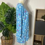 Victoria's Secret Victoria’s Secret • snowflake winter Christmas printed pajama sleep shirt Photo 2