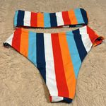 Striped, multicolored, and strapless bikini in size small Photo 4