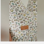 Wrangler This is a pair of  Wrock 672 Life's Lemons High-Rise Kick Flare Jeans.   Photo 6