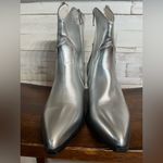 London Rag Wales Metallic Western Boots in size 6. New without box Silver Photo 2