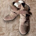 American Eagle  Outfitters Women's size 8 Suede Bootie Photo 1