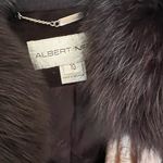 Vintage Beautiful brown wool coat w fox trim worn once for occasion. Size 10 Photo 3