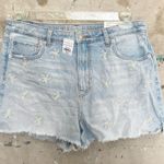 American Eagle  Mom Short Embroidered Daisies Flowers Photo 1