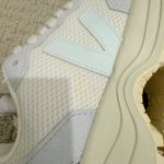 VEJA  Venturi Alveomesh Sneakers in Gravel Menthol Ice size 7 Photo 8