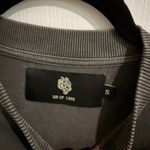 Darc Sport gym shirt Gray Size M Photo 3