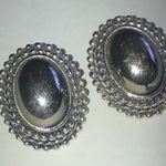 Elegant Vintage Silver Tone Metallic Gray Oval Clip On Earrings Photo 0