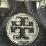 Tory Burch gray flannel bag Photo 10