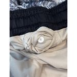 Lululemon Women Shorts Black Lululemon Hotty Hot Paisley Stretch Athletic Size 6 Photo 3