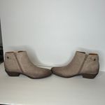 Zodiac New  Grey faux suede Madison Boots booties 9.5 Mushroom Photo 3