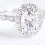 Boutique NEW Women's White Gold Filled Oval Halo Simulated Diamond Engagement Ring, Sz 7 Photo 0