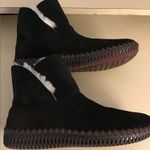 Antelope women black suede short classic boots US 7 Photo 0