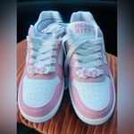 Hello Kitty  by Sanrio Women's Casual Court Sneakers size 9 Photo 5