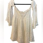 Ecote  Women's Elora Cream Off the Shoulder Smocked Tunic Photo 1