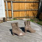 Aerosoles Women's Cinnamon Heeled Tailored Booties size 6 Photo 1