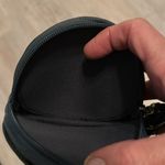 Time and Tru key ring coin holder with “L” initial Blue Photo 1