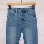 American Eagle Medium Wash Denim Super Hi Rise Jegging Jean size 00 Photo 2