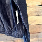 No Boundaries  Black Velour Cropped‎ Pullover Size XXXL Photo 4