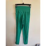 Aerie Offline Real Me Xtra Green V Waist 7/8 Legging Size M Photo 1