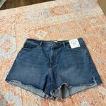 Abercrombie & Fitch NWT  The 4” Mom Short High rise shorts size 16 or 33 Photo 1