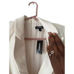 EXPRESS Women's Sleeveless Blazer Jumpsuit Size XS White Classy Preppy Photo 4