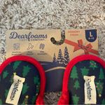 Dearfoams NWT  Red Women’s Christmas Slippers Photo 2
