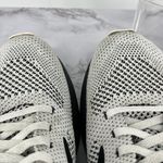 Brooks REVEL 5 Running Shoes 9.5 Black White Comfy Active Casual Walking Photo 7