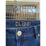DL1961  Premium Denim Cindy Slim Bootcut Switch Dark Wash Low Rise Jeans Size‎ 30 Photo 1