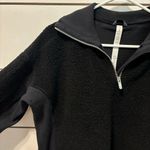 Lululemon Stand Out Sherpa 1/2 Zip Black Photo 3
