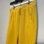 The North Face Women’s Jogger Mustard Yellow Gold Pockets Size Medium Photo 1
