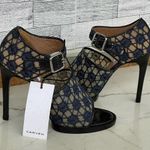Carven Mesh and Lace open toe heels size 37/7 Blue Photo 0