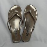Tkees  Highlighters Minimalistic Glitters Gold Flip Flops Women’s Size 8 Photo 5