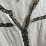 Daniel Rainn White Sleeveless Embellished Blouse Photo 4