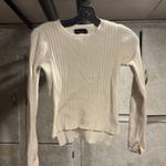 simply styled  White Long Sleeve Photo 0